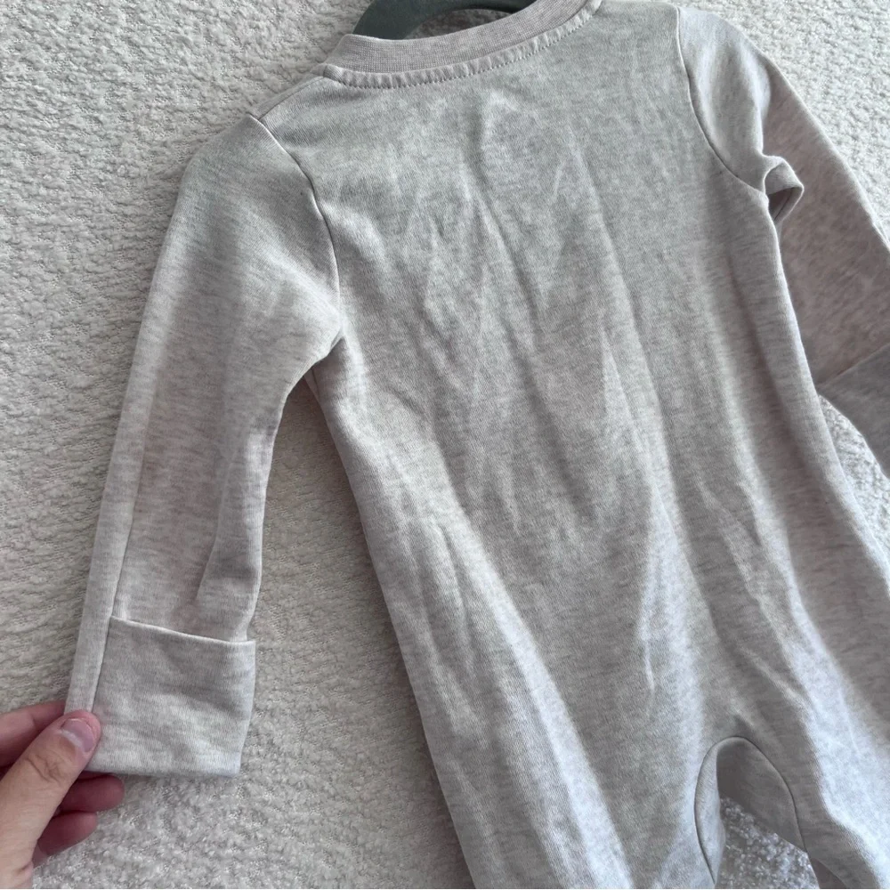 Nike Baby Footie Beige Neutral Pajamas Sleep And Play‎ Size 6 Months